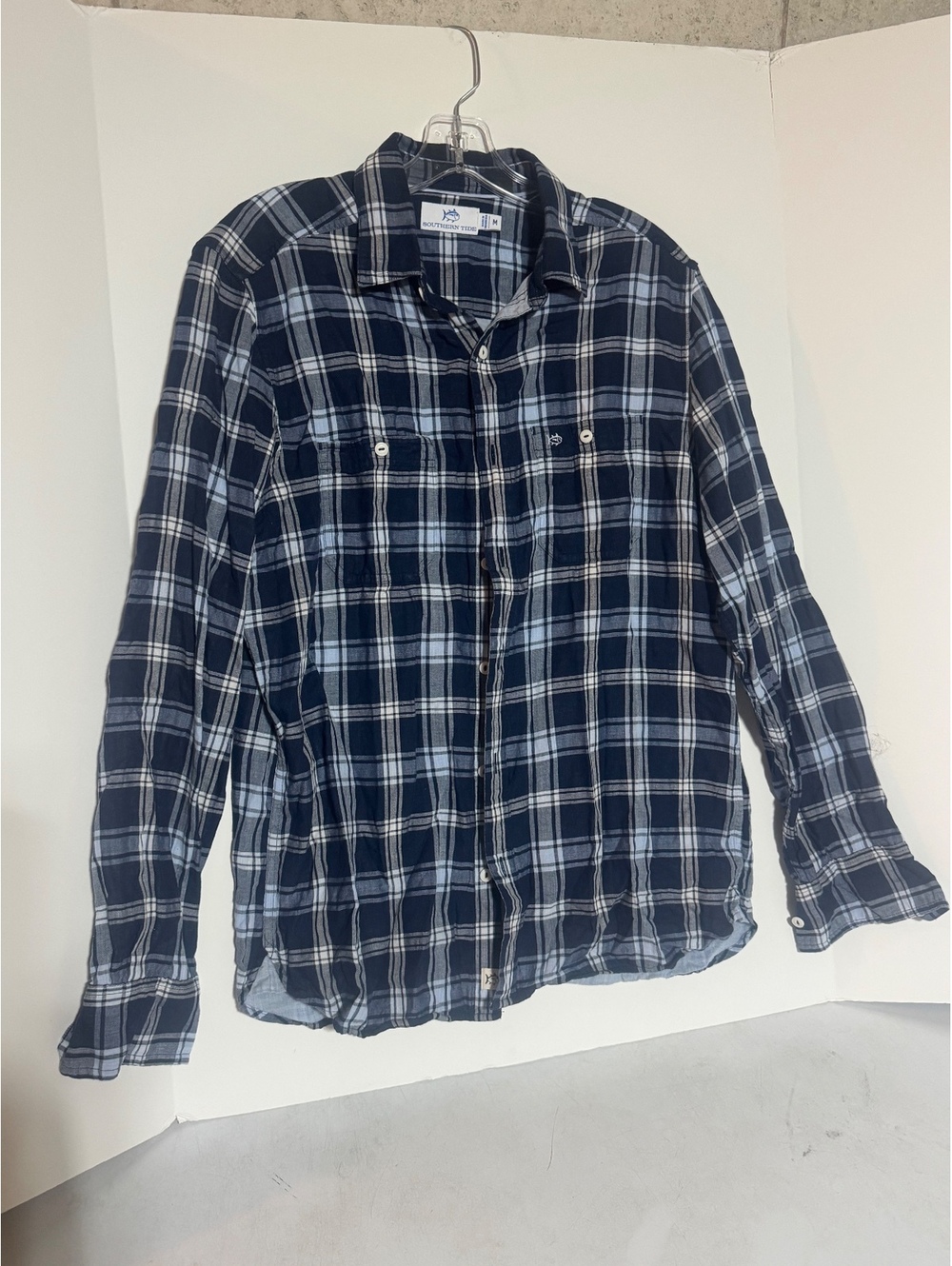 Southern Tide Men's Medium long sleeve plaid sport shirt